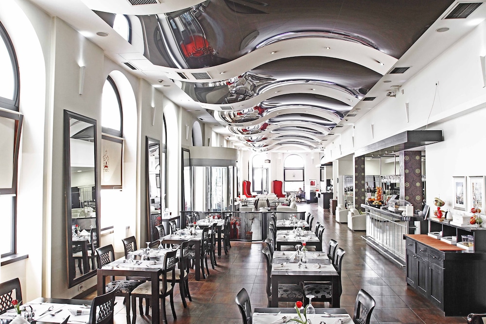 Hotel Central by null