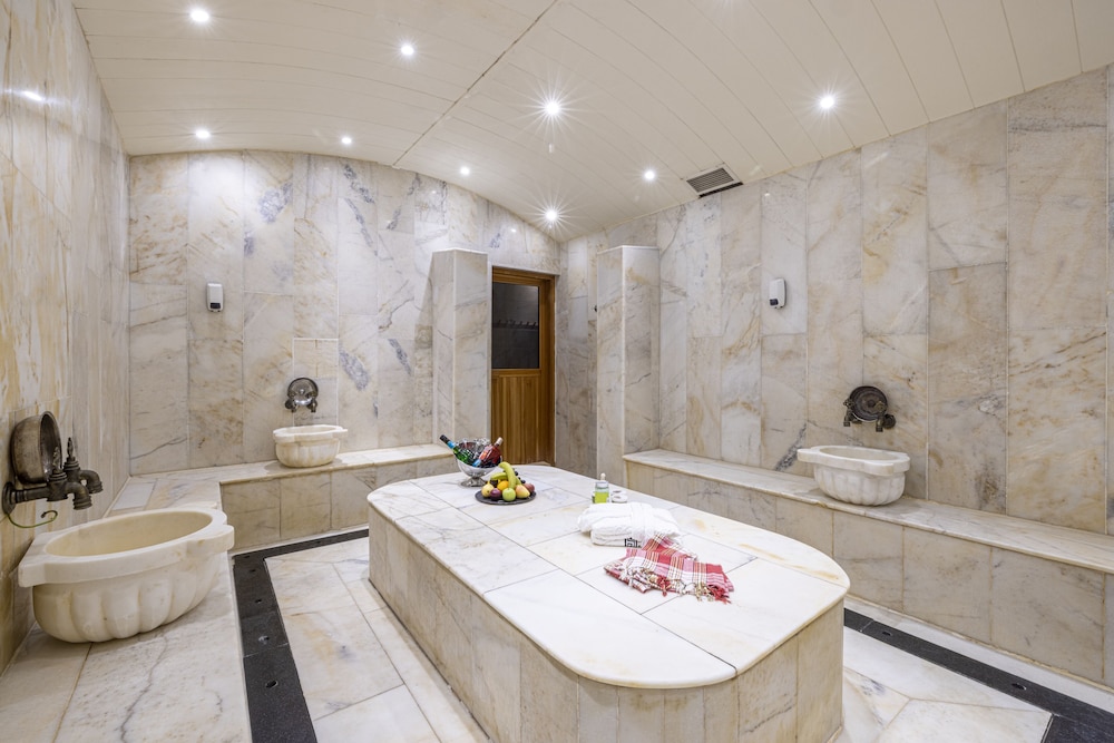 Grand Pasha Nicosia Hotel & Casino & Spa by null