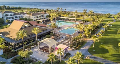 Impressive Playa Granada Golf