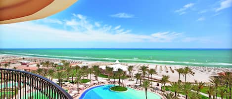 Pemandangan dari properti