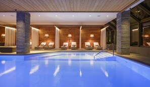 2 indoor pools, pool loungers