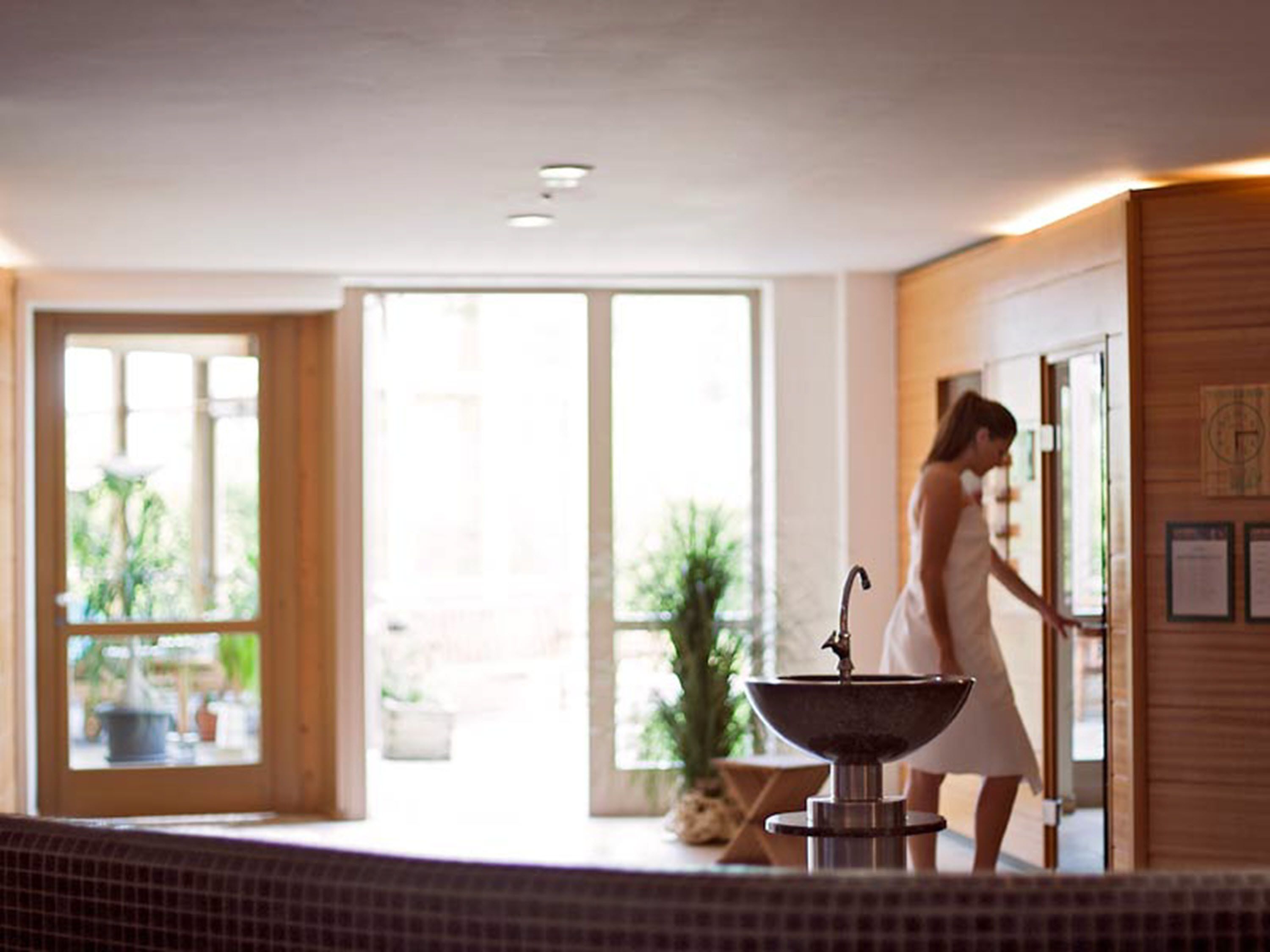 couples treatment room(s), sauna, steam room, body treatments