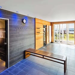 Couples treatment room(s), sauna, steam room, body treatments