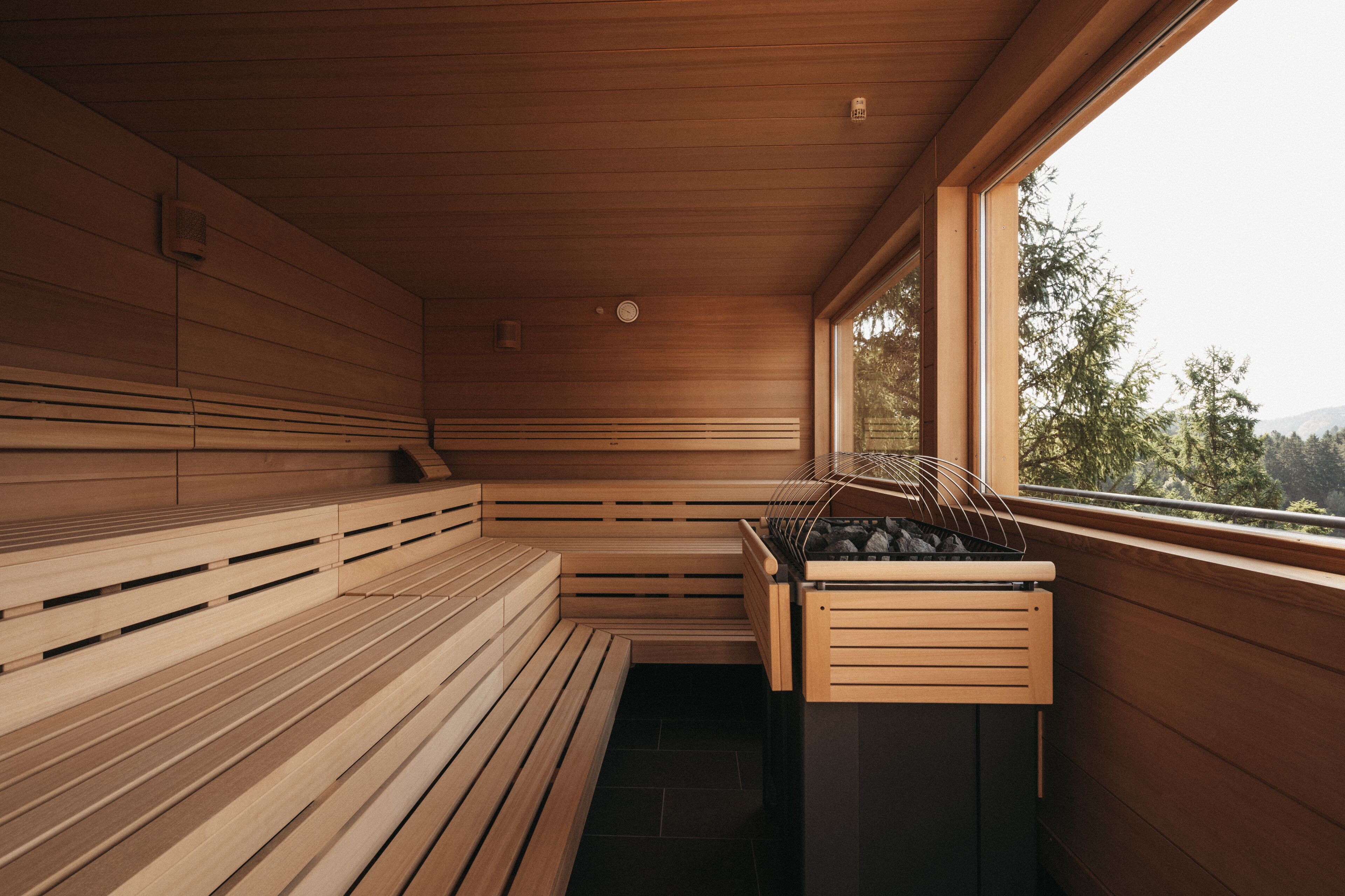 couples treatment room(s), sauna, body treatments, hot stone massages