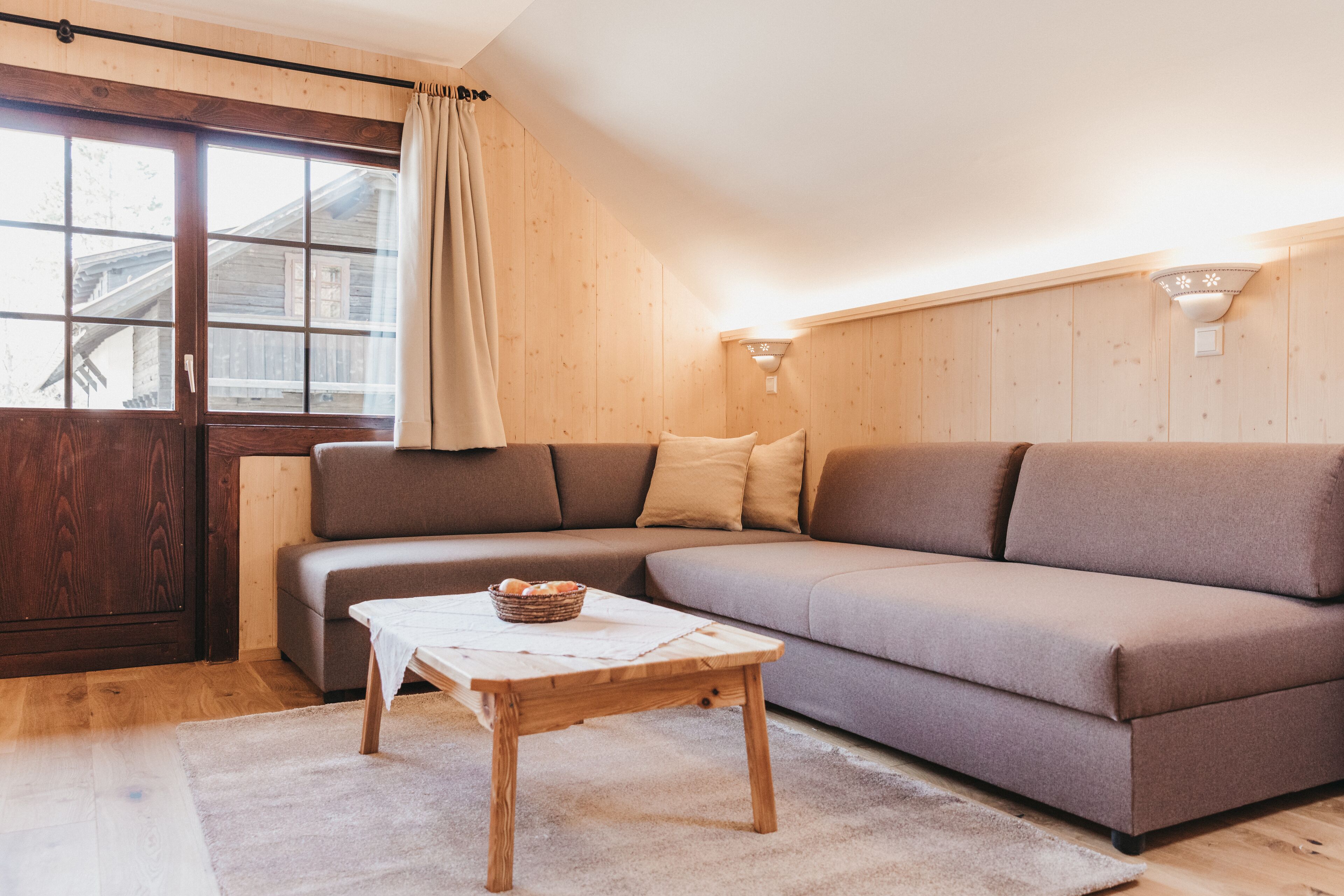 suite, 2 bedrooms, balcony ("wolkenlos" (incl. cleaning fee)) | living area | flat-screen tv, fireplace