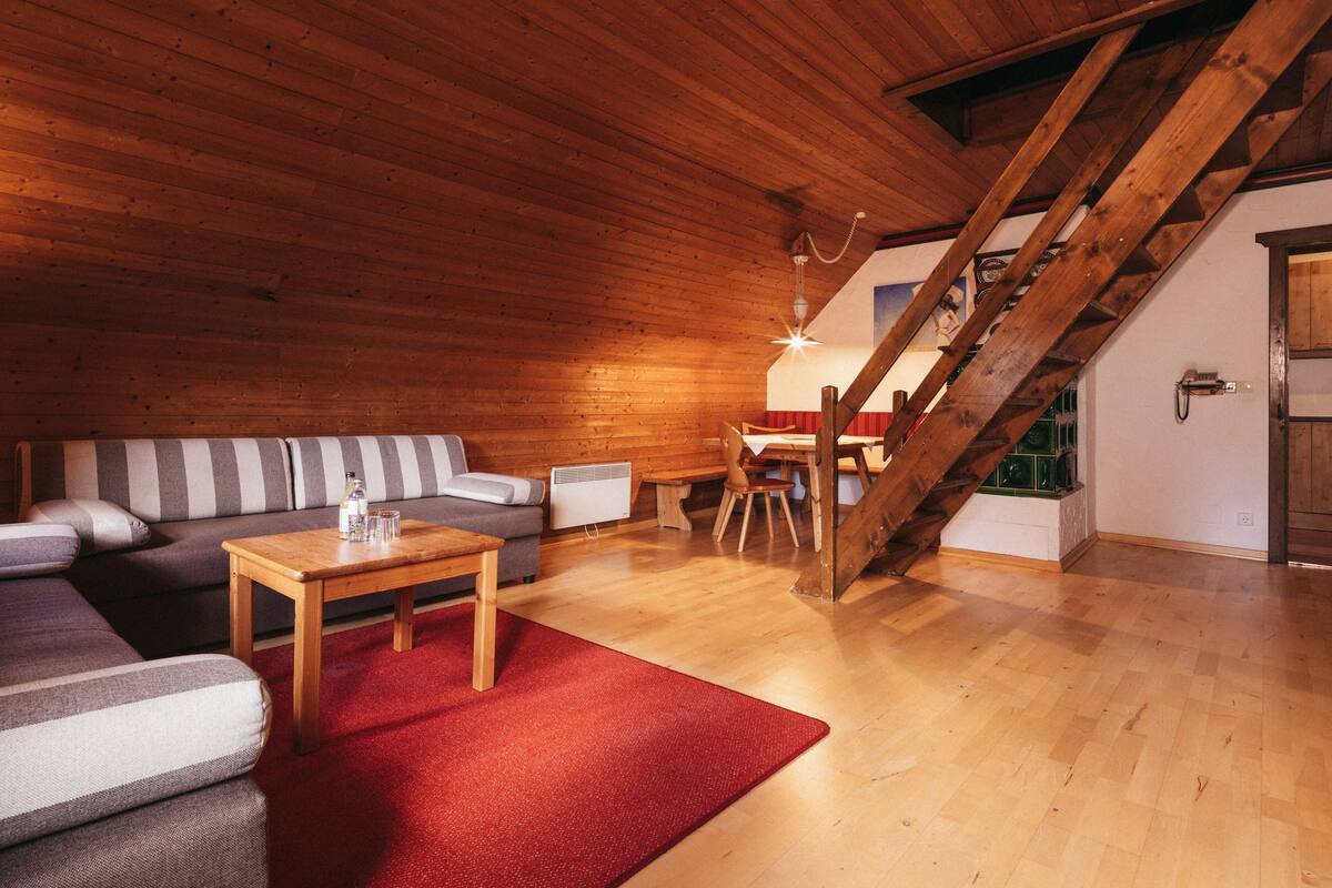 Leilighet – superior (for 8 persons/cleaning fee included) | Allergitestet sengetøy, safe på rommet og blendingsgardiner