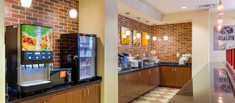 Comfort Suites Charleston West Ashley