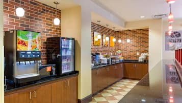 Free daily continental breakfast