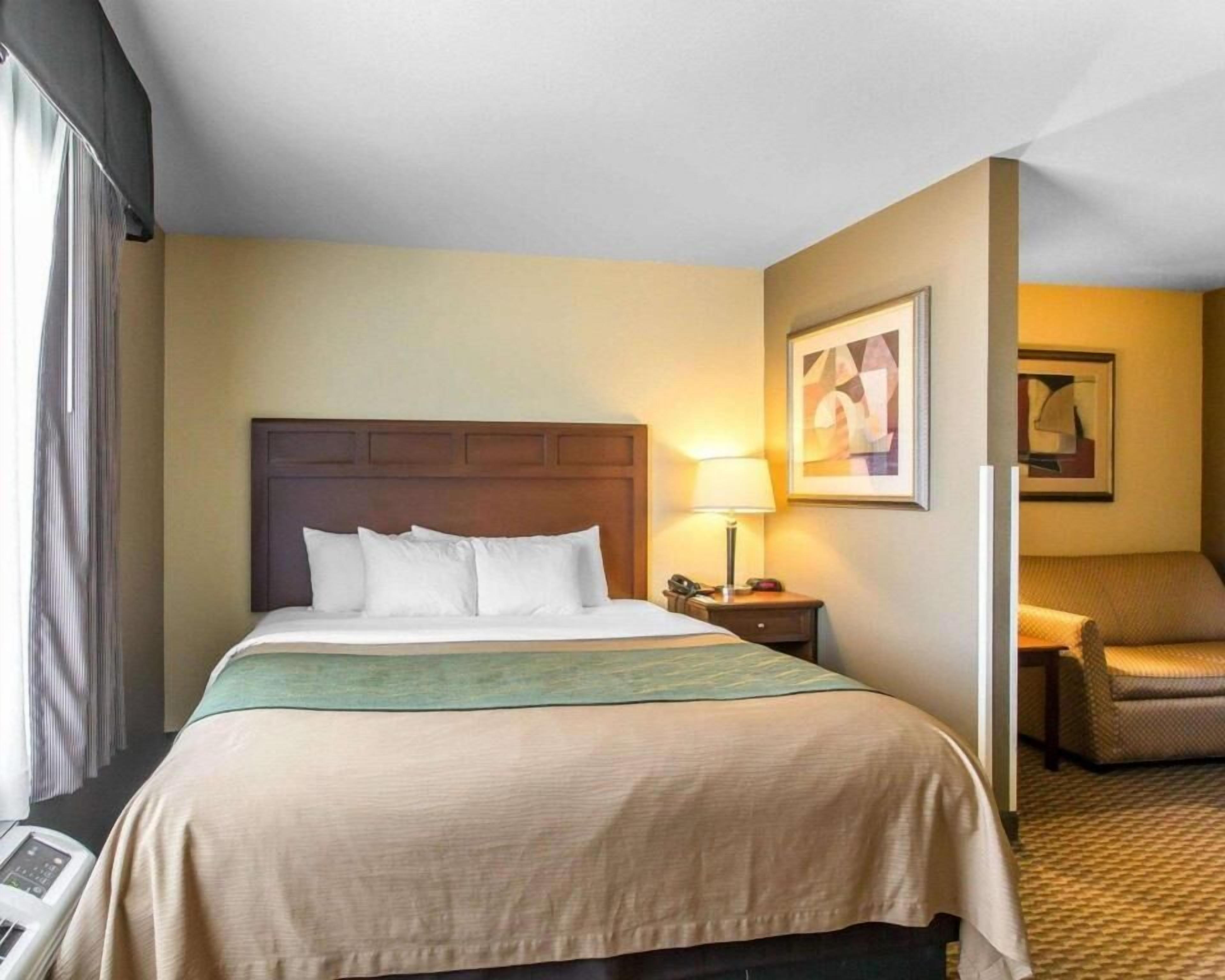Pillow-top beds, desk, laptop workspace, blackout curtains