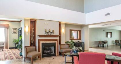 Comfort Inn & Suites Madisonville