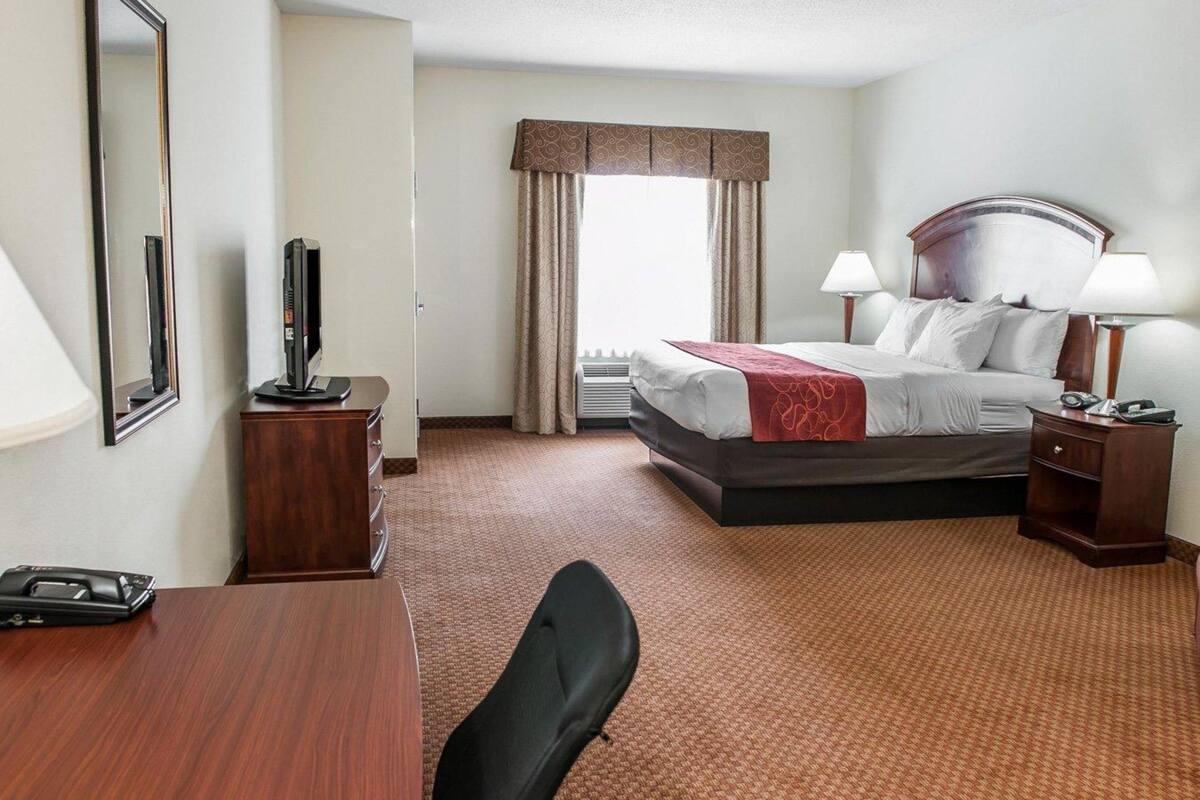 premium bedding, desk, iron/ironing board, free cots/infant beds