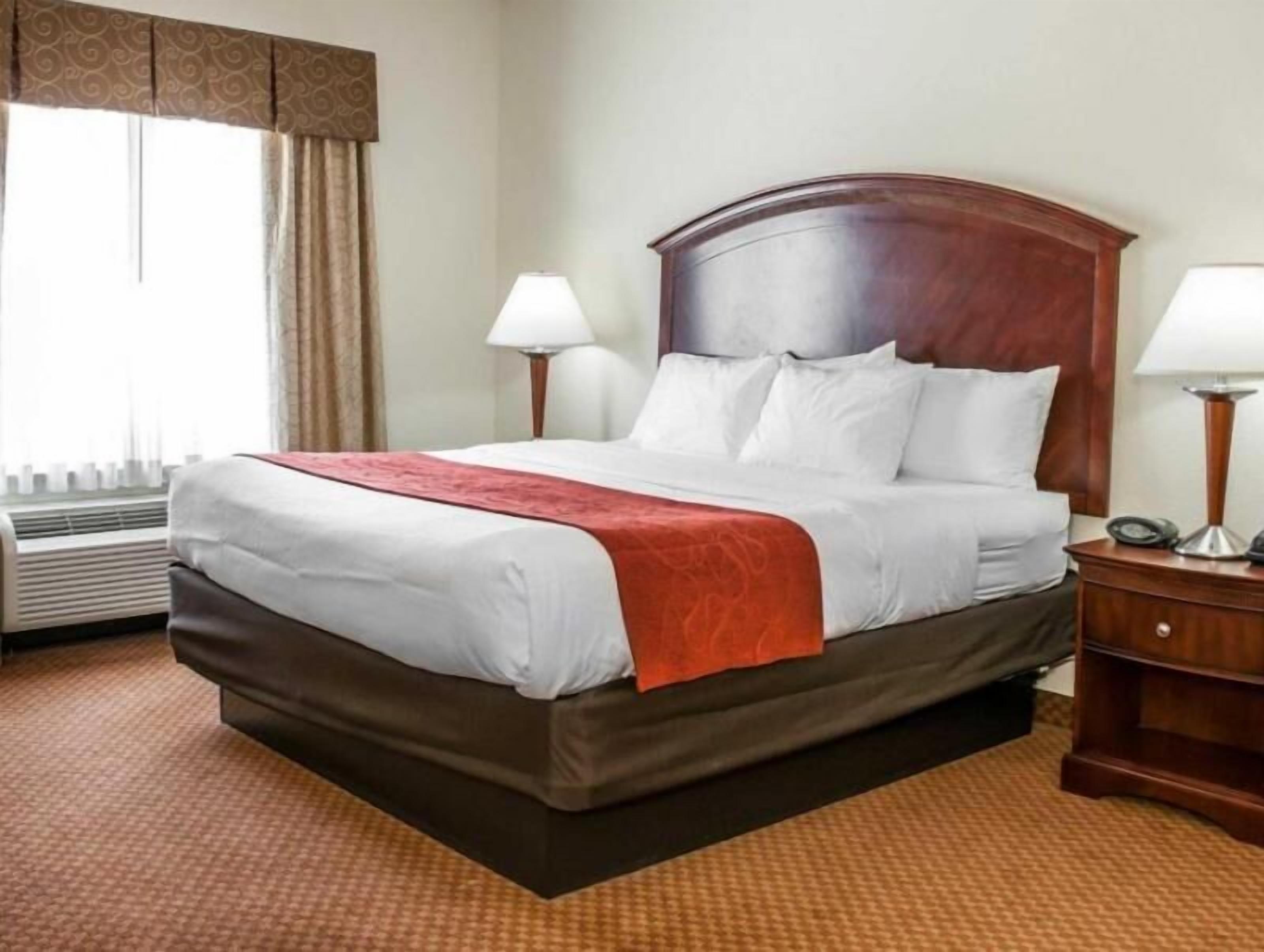 Premium bedding, desk, blackout curtains, iron/ironing board