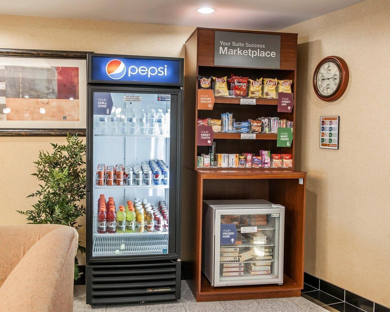 Photo - Comfort Suites near Indianapolis Airport