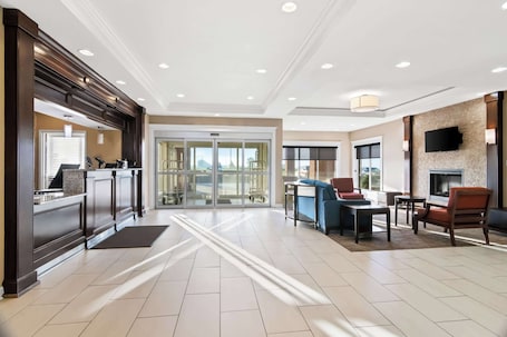 Lobby. Comfort Inn Hebron-Lowell Area