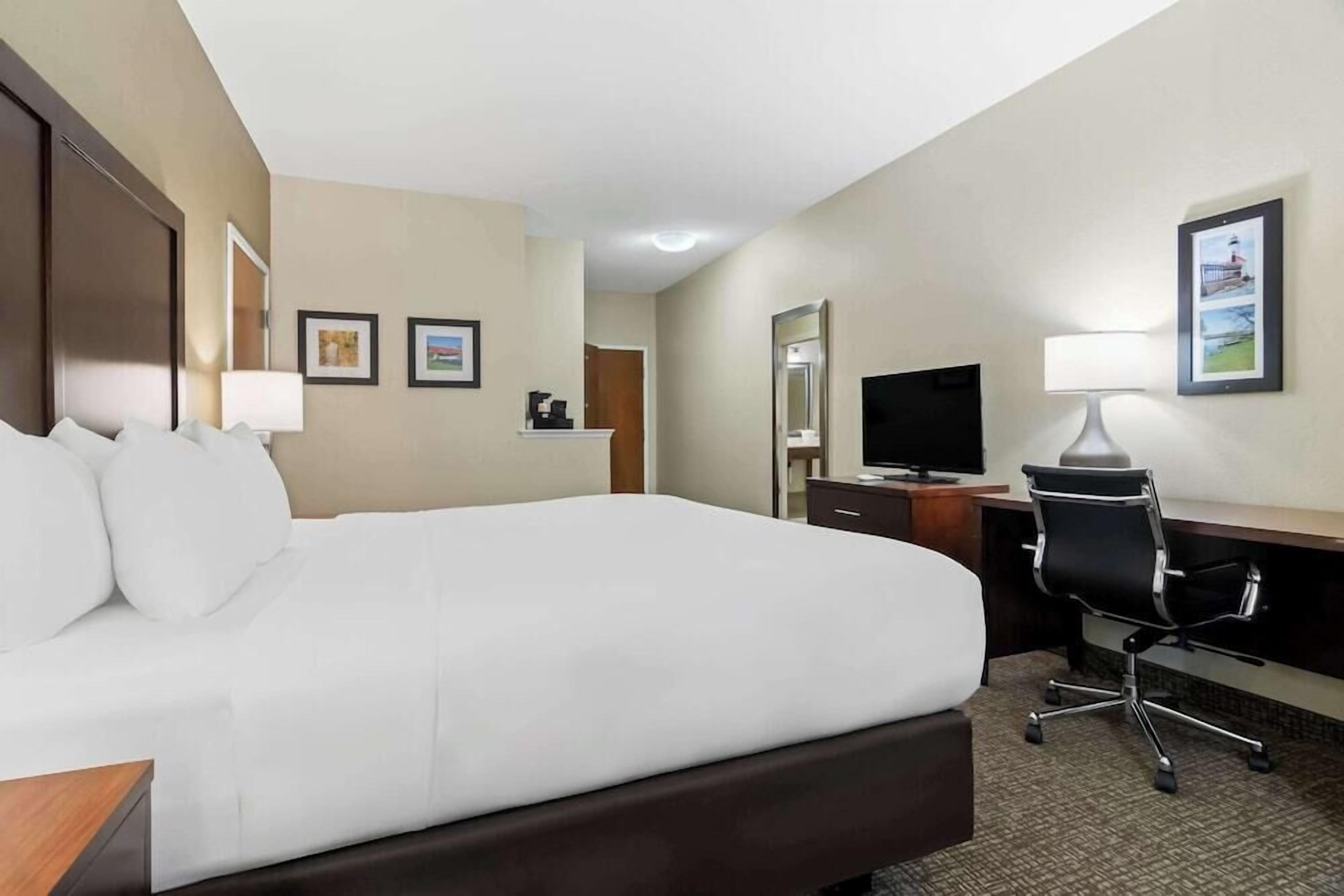 Pillow-top beds, iron/ironing board, free cots/infant beds, free WiFi