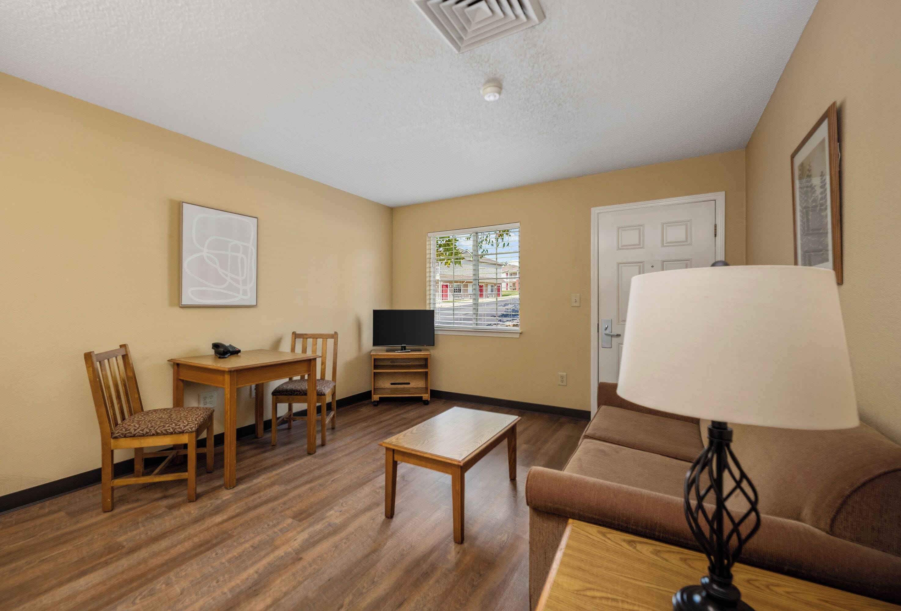 Standard Suite | Living area