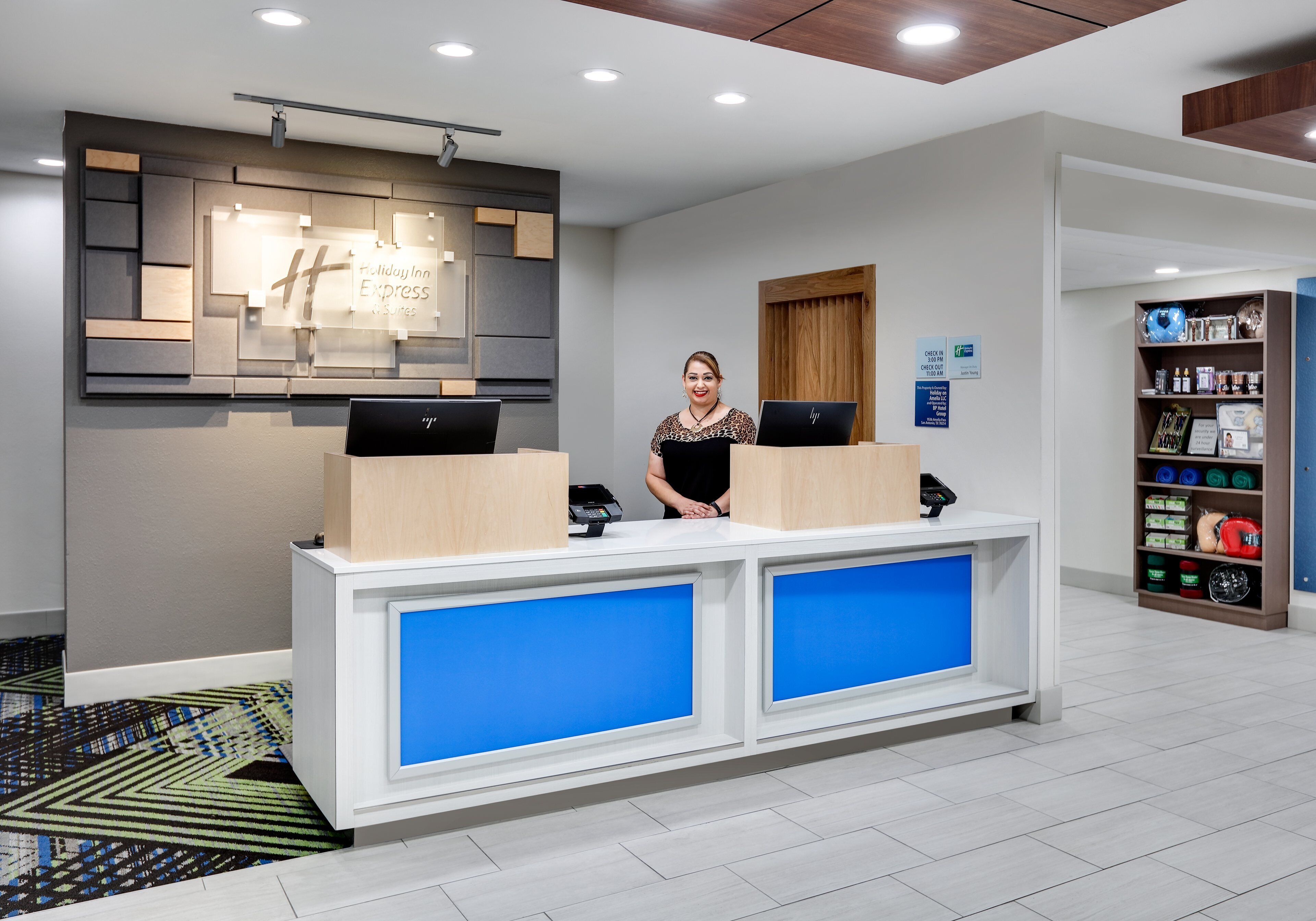Photo - Holiday Inn Express & Suites San Antonio NW near SeaWorld by IHG