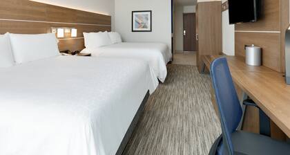 Holiday Inn Express & Suites San Antonio NW near SeaWorld by IHG