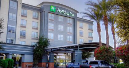 Holiday Inn Hotel & Suites PHOENIX AIRPORT by IHG