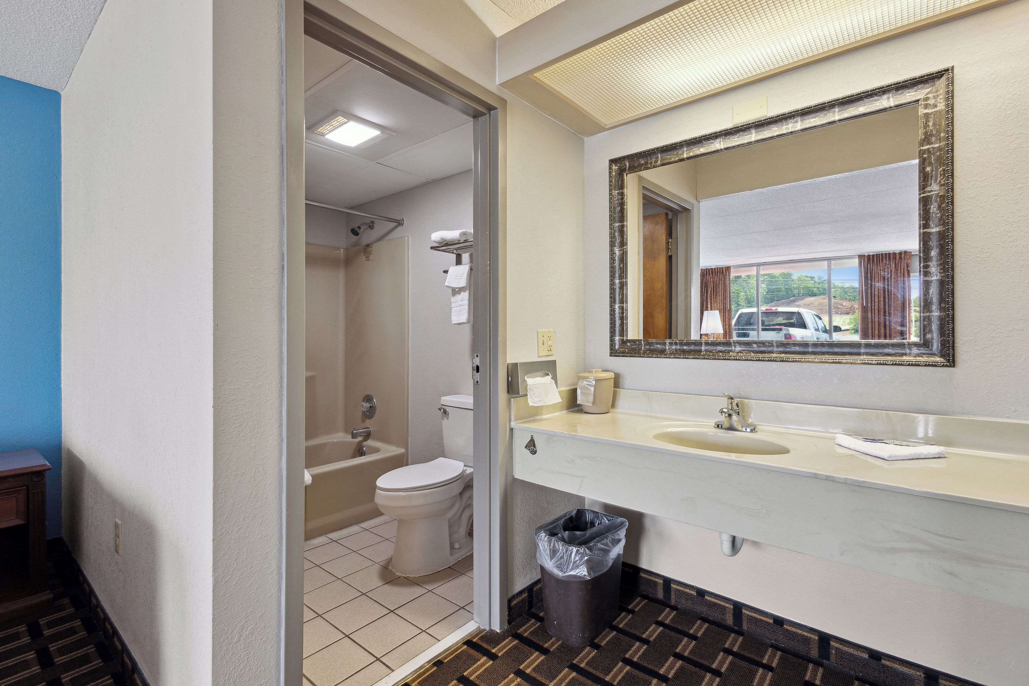 Articles de toilette gratuits, serviettes fournies