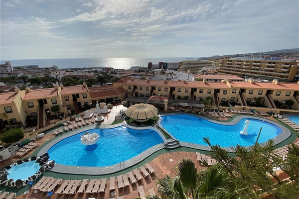 2 outdoor pools, open 10:00 AM to 6:00 PM, pool umbrellas, sun loungers