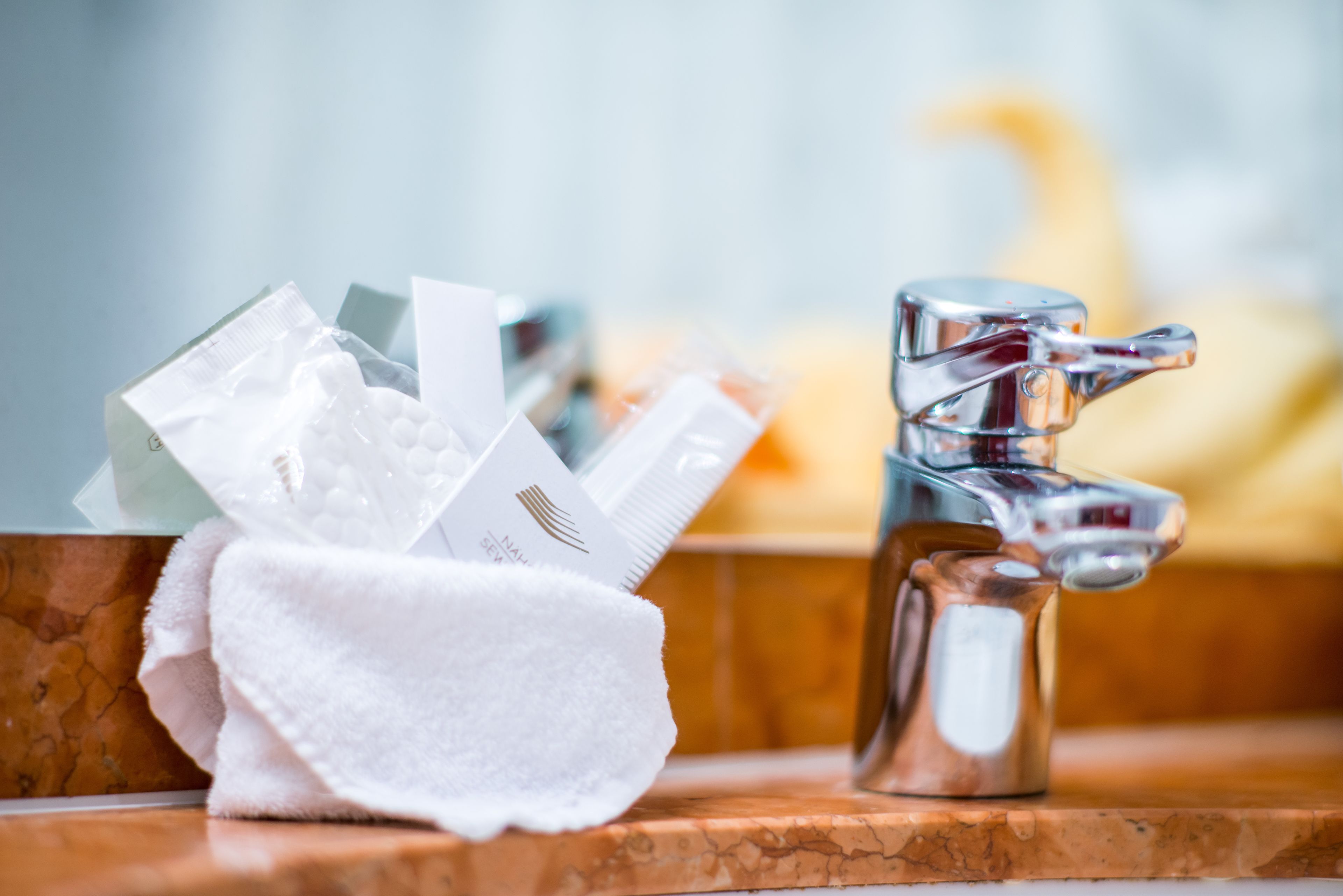 double room with french bed | bathroom amenities | combined shower/bathtub, hair dryer, towels