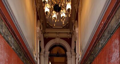 The Rex Hotel Porto - Mansion House - Private Parking