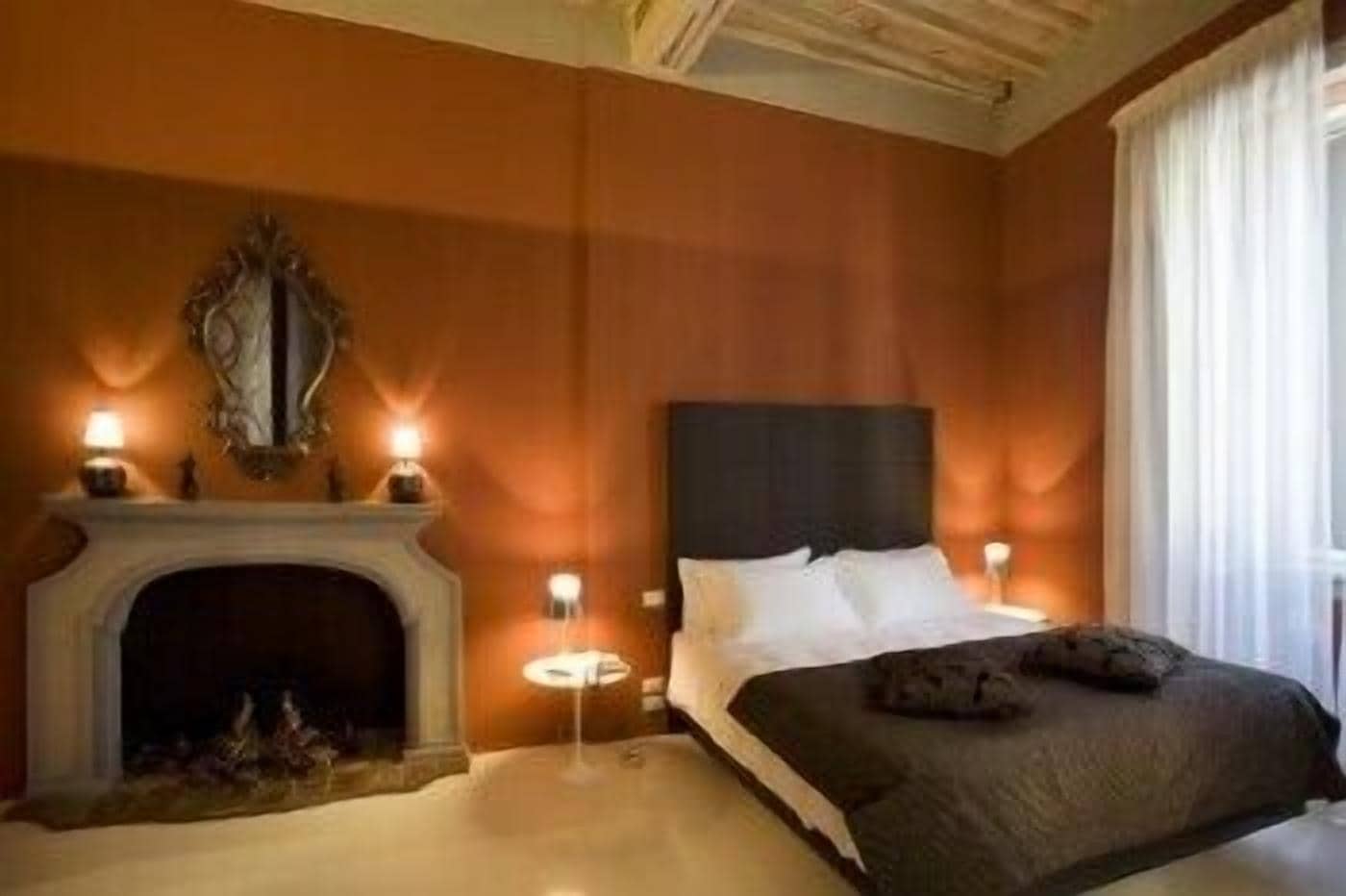 deluxe double room | minibar, in-room safe, soundproofing, iron/ironing board