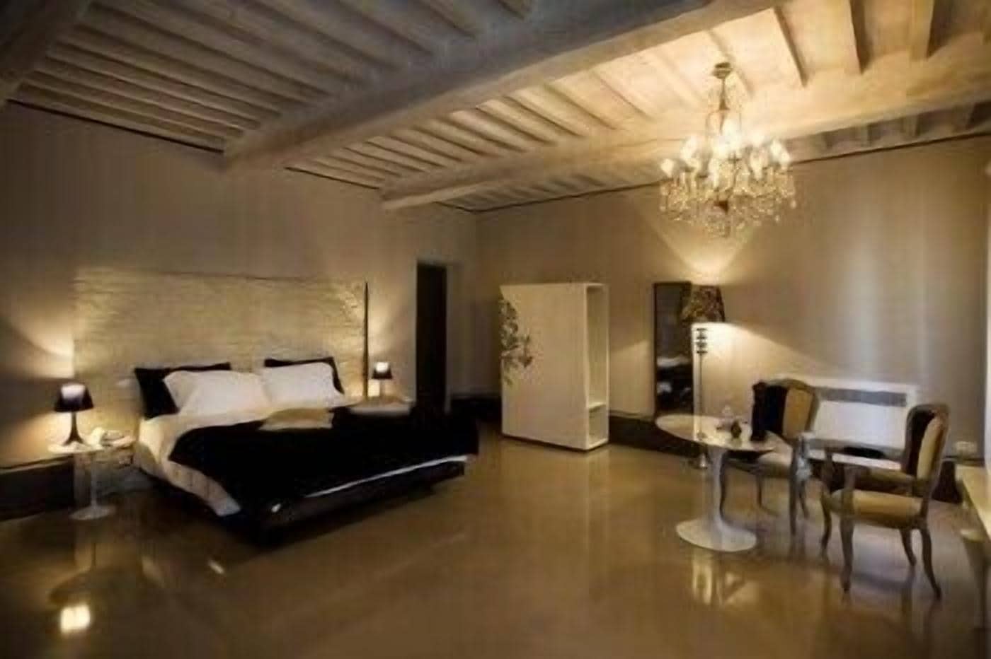 junior suite | minibar, in-room safe, soundproofing, iron/ironing board