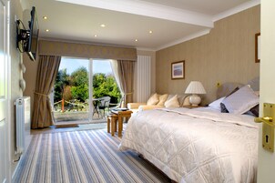 Superior Double or Twin Room | Egyptian cotton sheets, premium bedding, individually decorated