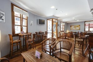 Bar (en la propiedad)