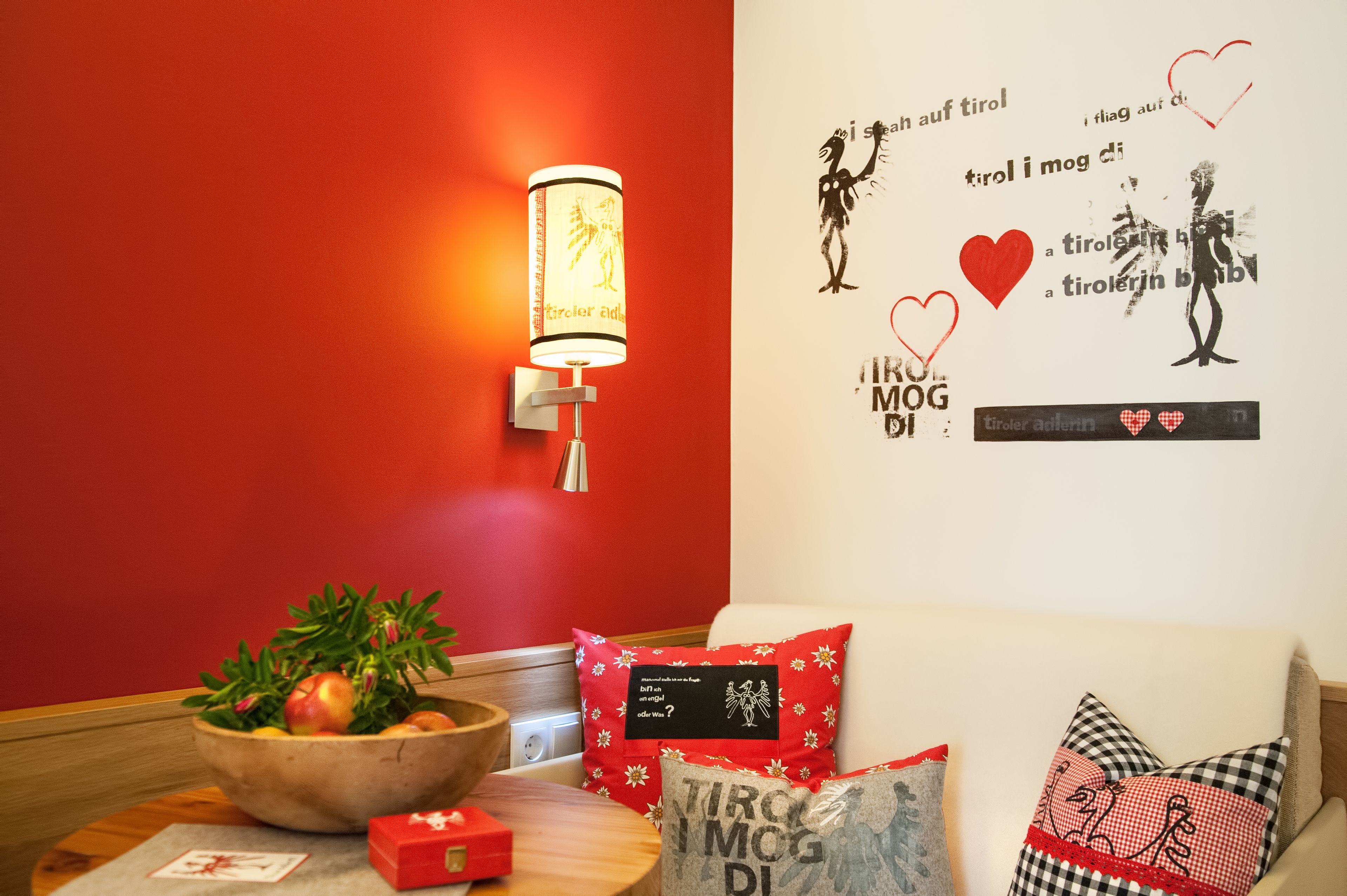 deluxe double room | hypo-allergenic bedding, in-room safe, wifi