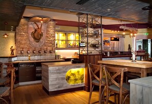 Pub - Lieblingsplatz Tirolerhof (Zell am Ziller)
