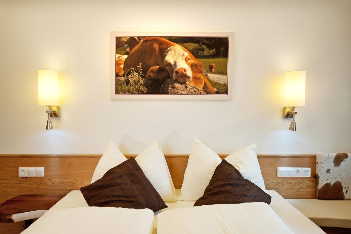 double room, balcony | hypo-allergenic bedding, in-room safe, wifi