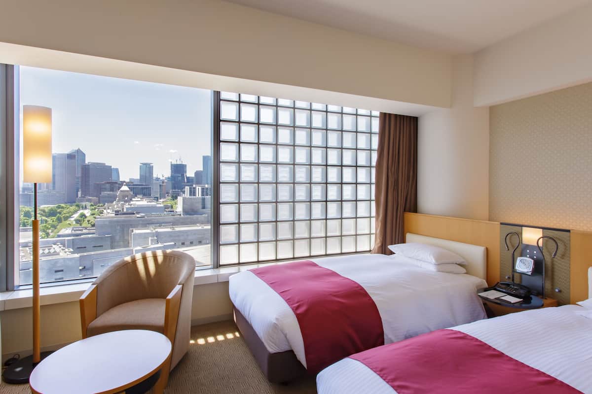 Standard Twin Room, Smoking (Palace Side) | Down duvets, in-room safe, desk, blackout curtains