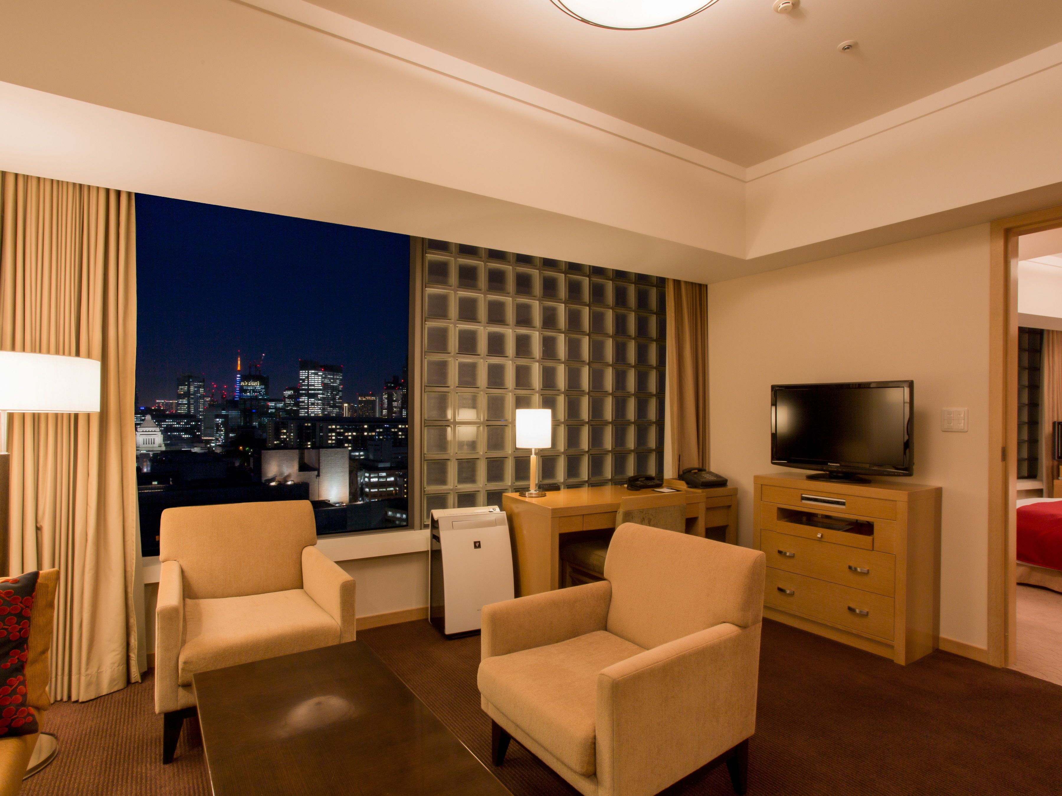 suite (palace view) | down duvets, in-room safe, desk, blackout curtains