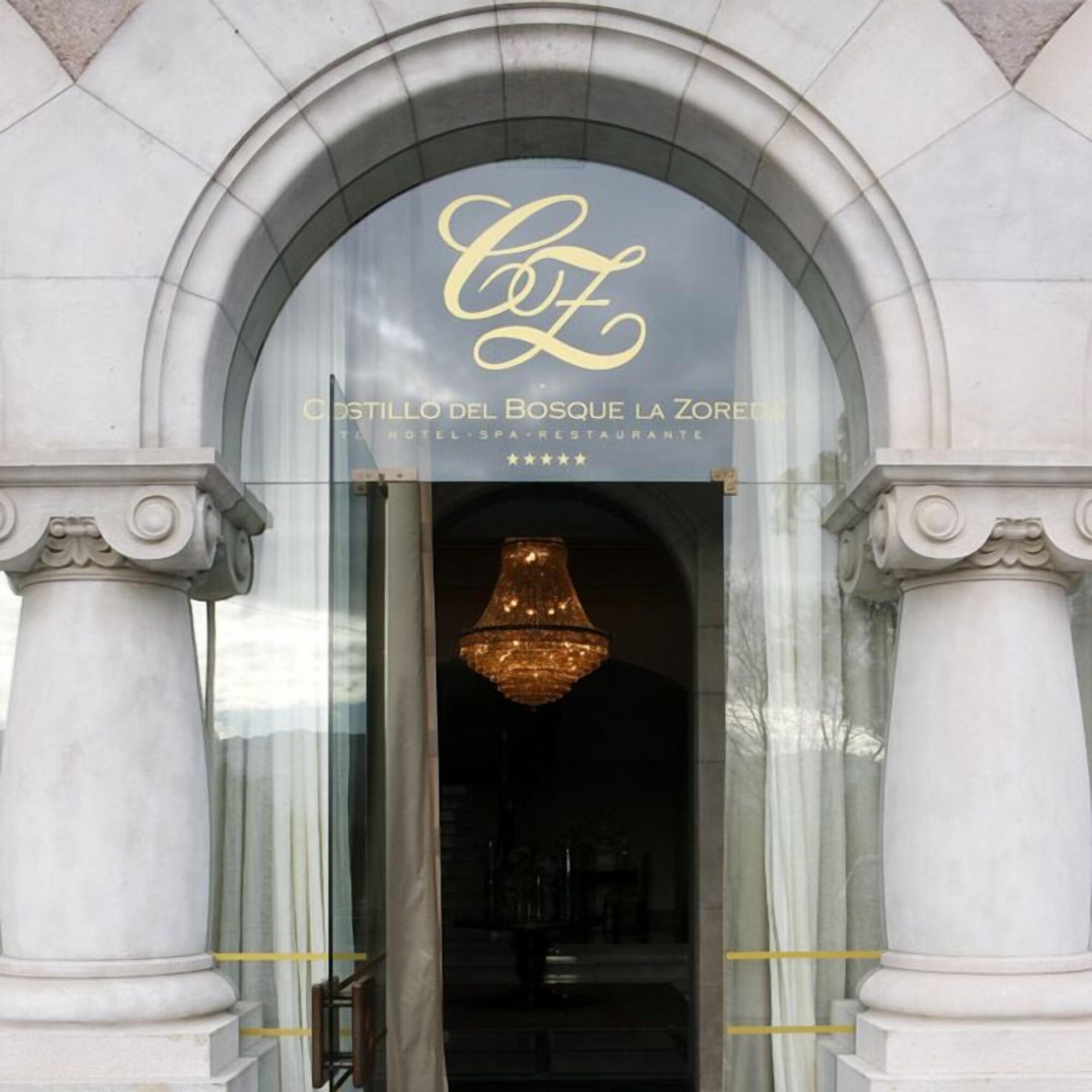 5 Star Hotels