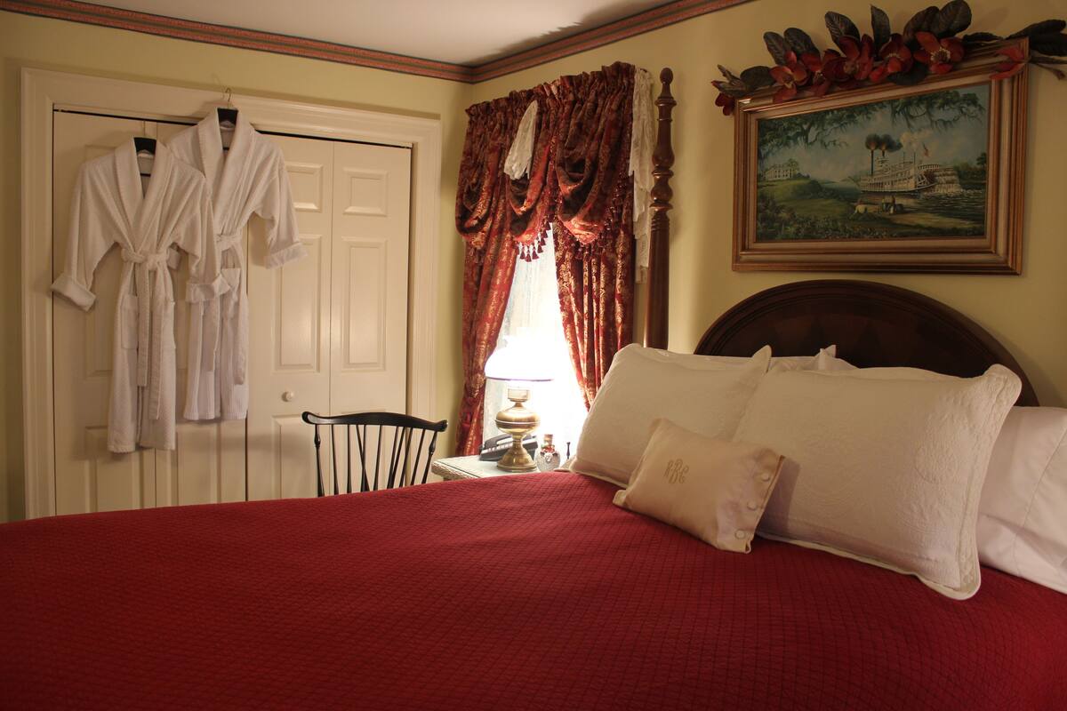 룸, 퀸사이즈침대 1개 (Riverboat Bedroom)