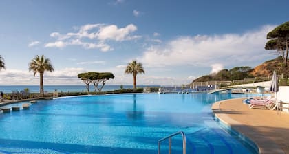 Grand Muthu Oura View Beach Club