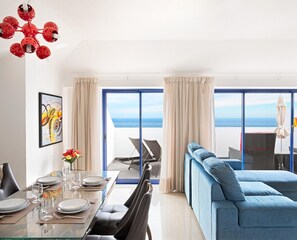 Two Bedroom Grand Suite | Living area - Grand Muthu Oura View Beach Club (Albufeira)