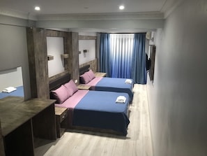 Coffres-forts dans les chambres, bureau, chambres insonorisées