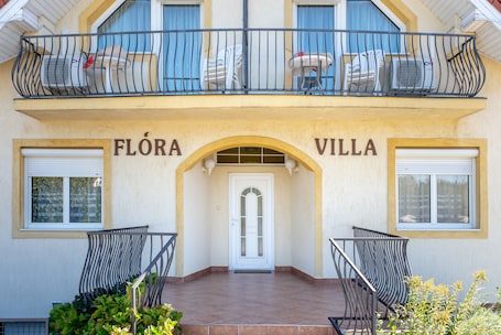 Front of property. Flora Villa