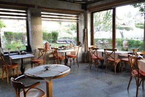 Free daily buffet breakfast - Goreme Suites (Nevsehir)