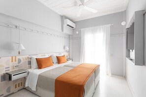 Standard Room | In-room safe, desk, soundproofing, iron/ironing board - Argonauta (Paros)