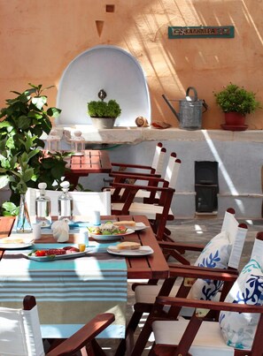 Se sirven desayunos, almuerzos y brunches; cocina internacional