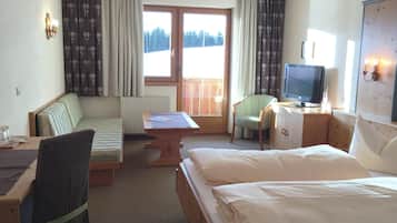 Superior Room | Premium bedding, in-room safe, desk, laptop workspace