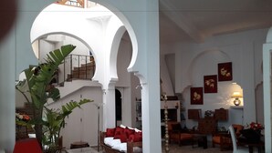 Unclassified image, 3 of 53, button - Dar Liouba (Essaouira)