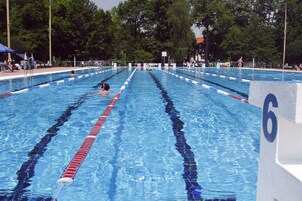 Piscina de natación o entrenamiento