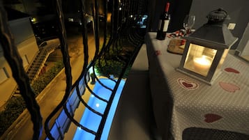 Standard Apartment, Balcony