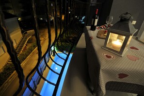 Standard Apartment, Balcony | 1 bedroom, premium bedding, pillowtop beds, in-room safe